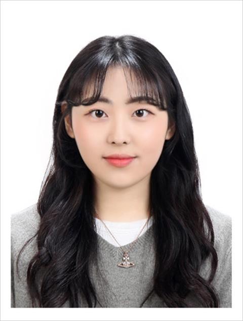 안현지